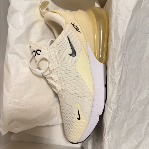 Nike Air Max 270 Beige and White Sneakers - Picture 2 of 6